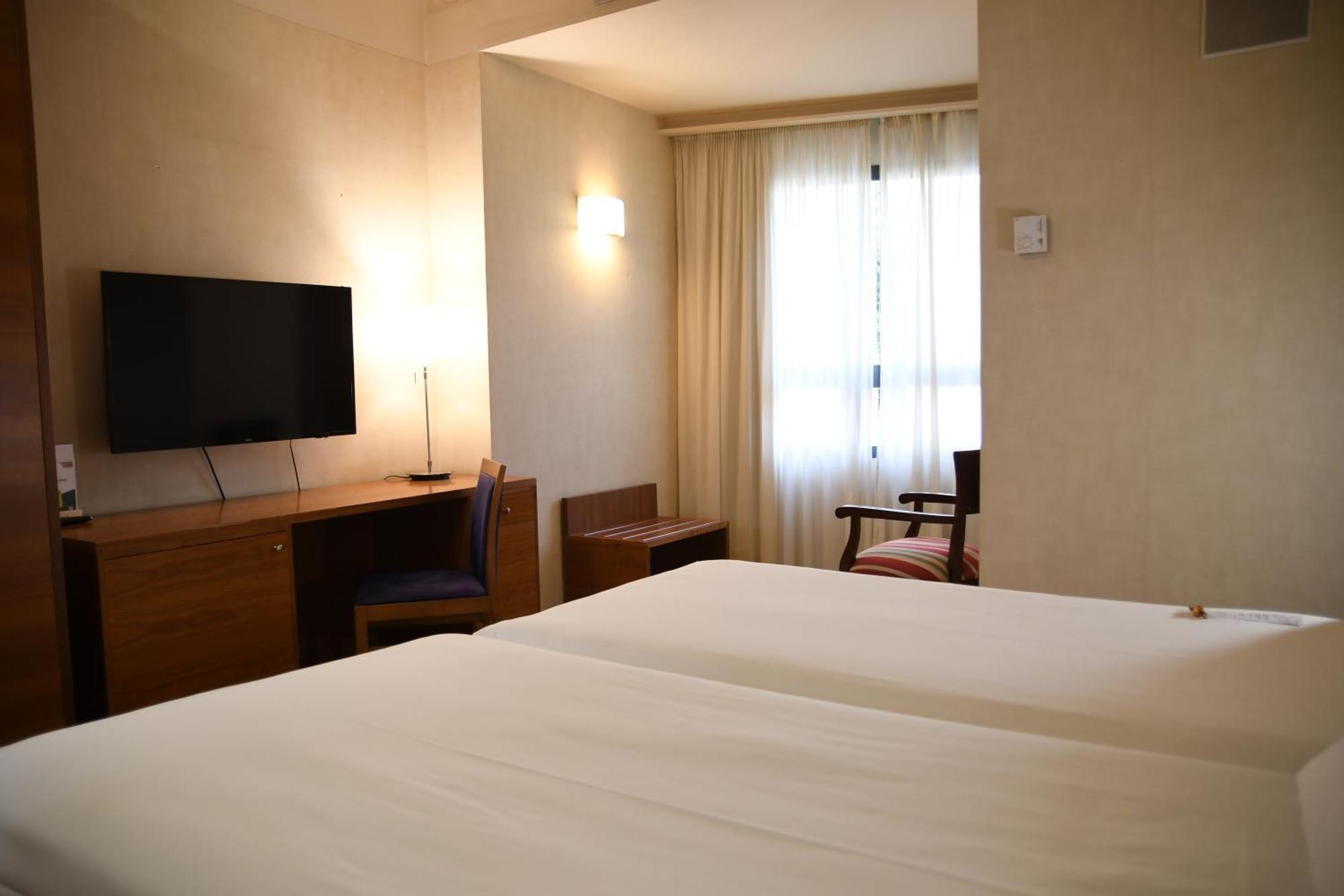 Sercotel Palacio De Tudemir Orihuela Luaran gambar